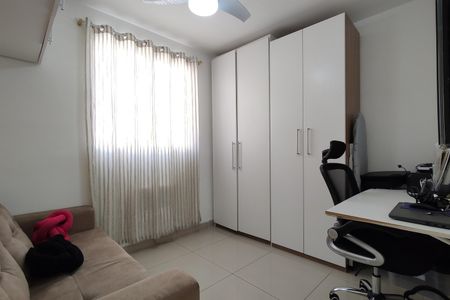 Apartamento para alugar com 60m², 2 quartos e 1 vagaQuarto 1 - Armários