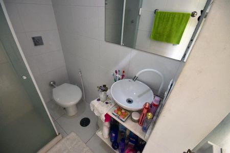 Apartamento à venda com 90m², 2 quartos e 1 vagaBanheiro Suíte