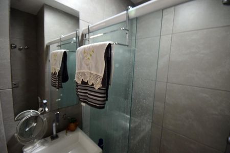 Apartamento à venda com 90m², 2 quartos e 1 vagaBanheiro Social