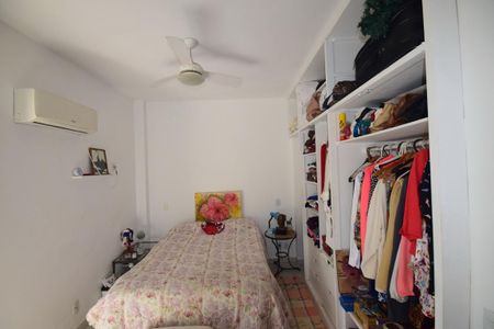 Apartamento à venda com 90m², 2 quartos e 1 vagaSuíte