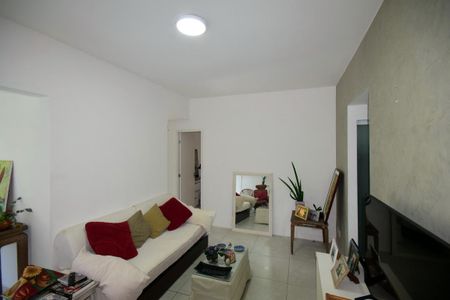 Apartamento à venda com 90m², 2 quartos e 1 vagaSala