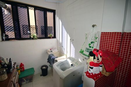 Apartamento à venda com 90m², 2 quartos e 1 vagaCozinha