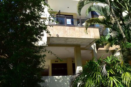 Apartamento à venda com 90m², 2 quartos e 1 vagaPlaquinha Instalada