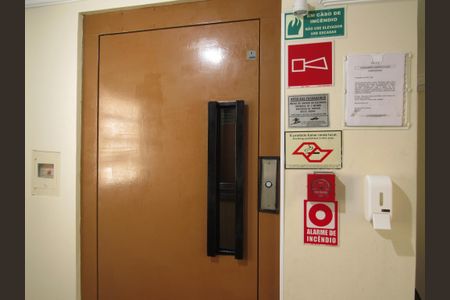 Apartamento para alugar com 80m², 3 quartos e 2 vagasCorredor