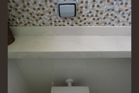 Apartamento para alugar com 80m², 3 quartos e 2 vagasBanheiro