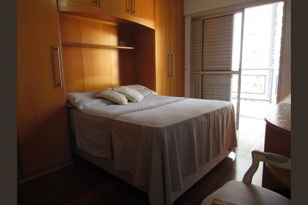 Apartamento para alugar com 80m², 3 quartos e 2 vagasQuarto