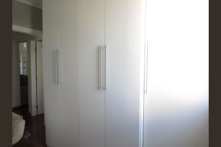 Apartamento para alugar com 80m², 3 quartos e 2 vagasQuarto 2 