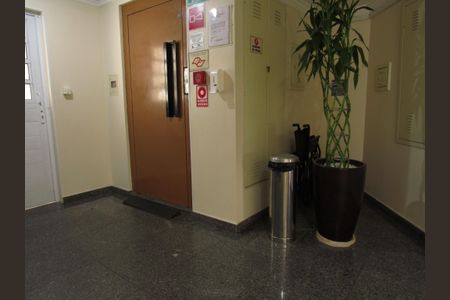 Apartamento para alugar com 80m², 3 quartos e 2 vagasCorredor