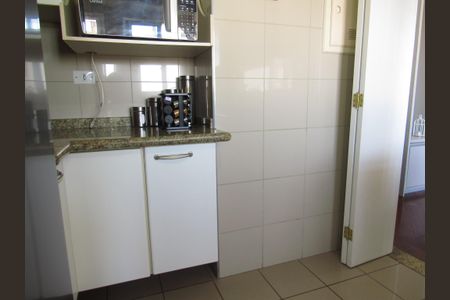 Apartamento para alugar com 80m², 3 quartos e 2 vagascozinha