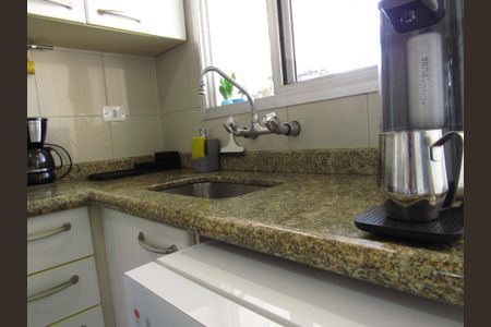 Apartamento para alugar com 80m², 3 quartos e 2 vagascozinha