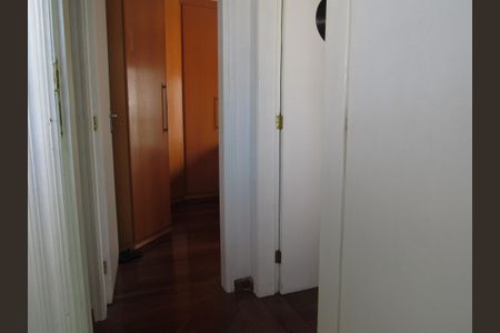 Apartamento para alugar com 80m², 3 quartos e 2 vagasCorredor