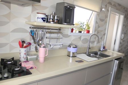 Apartamento à venda com 198m², 3 quartos e 3 vagasCozinha