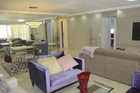 Apartamento à venda com 198m², 3 quartos e 3 vagasSala