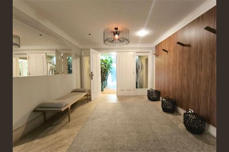 Casa à venda com 656m², 5 quartos e 6 vagas