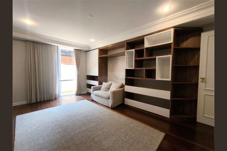 Casa à venda com 656m², 5 quartos e 6 vagas