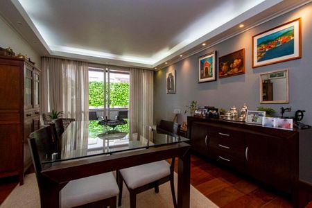 Apartamento para alugar com 105m², 3 quartos e 2 vagas