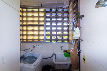 Apartamento à venda com 72m², 3 quartos e 1 vaga Apartamento à venda com 72m², 3 quartos e 1 vagaÁrea de Serviço