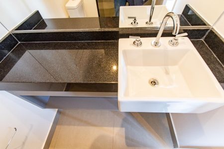 Studio para alugar com 19m², 1 quarto e sem vaga Studio para alugar com 19m², 1 quarto e sem vagaBanheiro