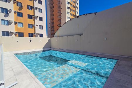 Apartamento à venda com 110m², 2 quartos e 1 vaga Apartamento à venda com 110m², 2 quartos e 1 vagaÁrea comum - Piscina