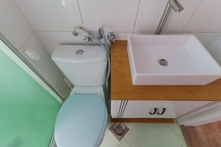 Apartamento à venda com 110m², 2 quartos e 1 vaga Apartamento à venda com 110m², 2 quartos e 1 vagaBanheiro