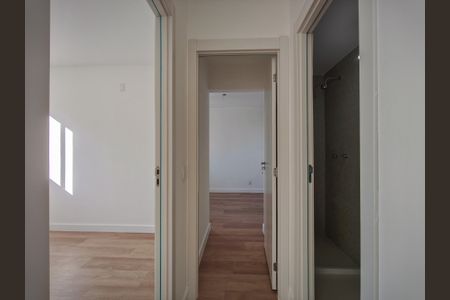 Apartamento para alugar com 45m², 2 quartos e sem vaga Apartamento para alugar com 45m², 2 quartos e sem vagaCorredor
