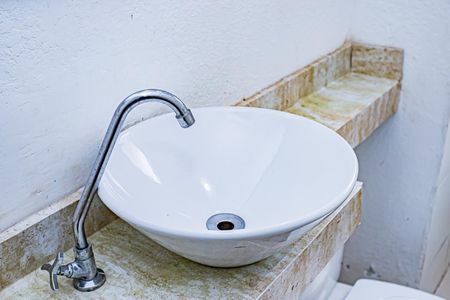 Apartamento para alugar com 41m², 2 quartos e sem vaga Apartamento para alugar com 41m², 2 quartos e sem vagaBanheiro