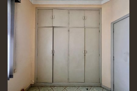 Casa à venda com 190m², 4 quartos e 3 vagasQuarto 2