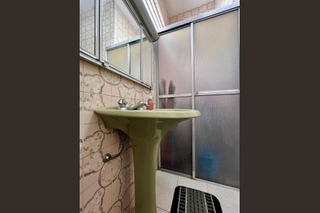 Casa à venda com 190m², 4 quartos e 3 vagasBanheiro