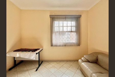 Casa à venda com 190m², 4 quartos e 3 vagasQuarto 3