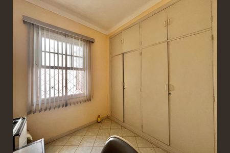 Casa à venda com 190m², 4 quartos e 3 vagasQuarto 2