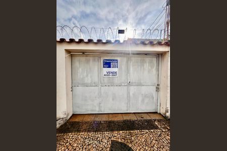 Casa à venda com 190m², 4 quartos e 3 vagasPlaca