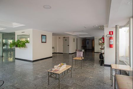Apartamento para alugar com 36m², 1 quarto e 1 vaga Apartamento para alugar com 36m², 1 quarto e 1 vagaÁrea comum - Hall Social