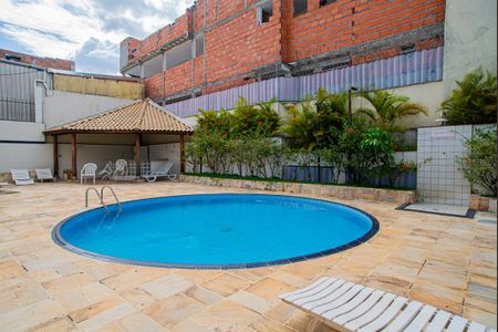 Apartamento para alugar com 36m², 1 quarto e 1 vaga Apartamento para alugar com 36m², 1 quarto e 1 vagaÁrea comum - Piscina