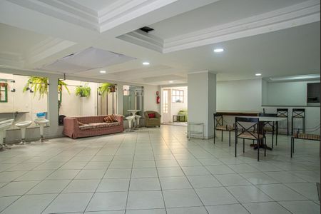 Apartamento para alugar com 36m², 1 quarto e 1 vaga Apartamento para alugar com 36m², 1 quarto e 1 vagaÁrea comum - Salão de festas