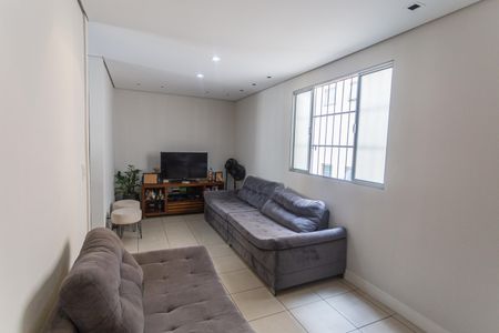 Apartamento à venda com 70m², 3 quartos e 2 vagasSala