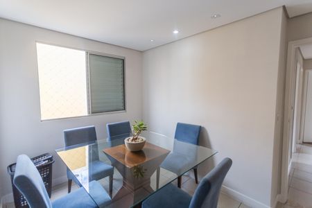 Apartamento à venda com 70m², 3 quartos e 2 vagasCopa