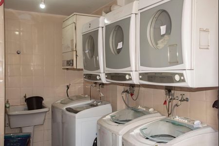 Apartamento à venda com 59m², 2 quartos e 1 vagaÁrea comum - Lavanderia