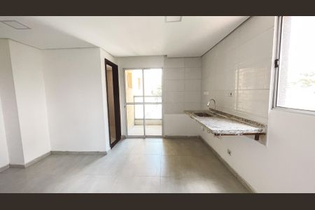 Cozinha de apartamento para alugar com 1 quarto, 30m² em Imirim, São Paulo