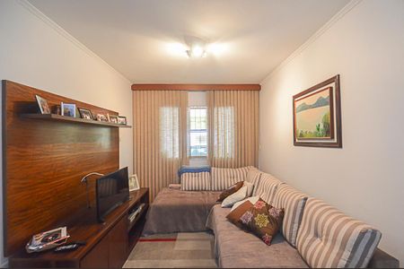 Casa à venda com 157m², 3 quartos e 2 vagas Casa à venda com 157m², 3 quartos e 2 vagasSala