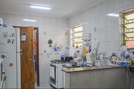 Casa à venda com 157m², 3 quartos e 2 vagas Casa à venda com 157m², 3 quartos e 2 vagasCozinha