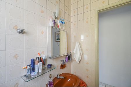 Casa à venda com 157m², 3 quartos e 2 vagas Casa à venda com 157m², 3 quartos e 2 vagasBanheiro