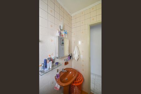 Casa à venda com 157m², 3 quartos e 2 vagas Casa à venda com 157m², 3 quartos e 2 vagasBanheiro