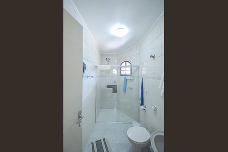 Casa à venda com 157m², 3 quartos e 2 vagas Casa à venda com 157m², 3 quartos e 2 vagasBanheiro da Suíte