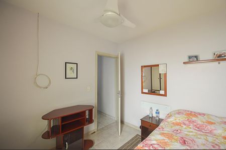 Casa à venda com 157m², 3 quartos e 2 vagas Casa à venda com 157m², 3 quartos e 2 vagasQuarto 2