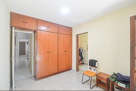 Casa à venda com 157m², 3 quartos e 2 vagas Casa à venda com 157m², 3 quartos e 2 vagasSuíte