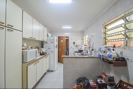 Casa à venda com 157m², 3 quartos e 2 vagas Casa à venda com 157m², 3 quartos e 2 vagasCozinha