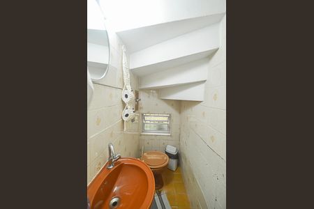 Casa à venda com 157m², 3 quartos e 2 vagas Casa à venda com 157m², 3 quartos e 2 vagasLavabo