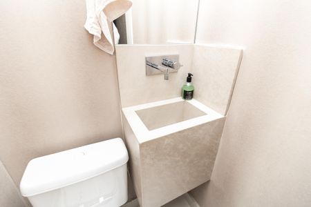 Casa à venda com 280m², 6 quartos e 6 vagasLavabo