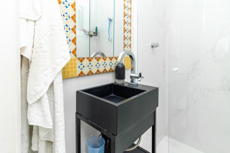 Casa à venda com 280m², 6 quartos e 6 vagasBanheiro de serviço