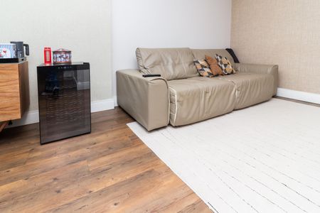 Casa à venda com 280m², 6 quartos e 6 vagasSala